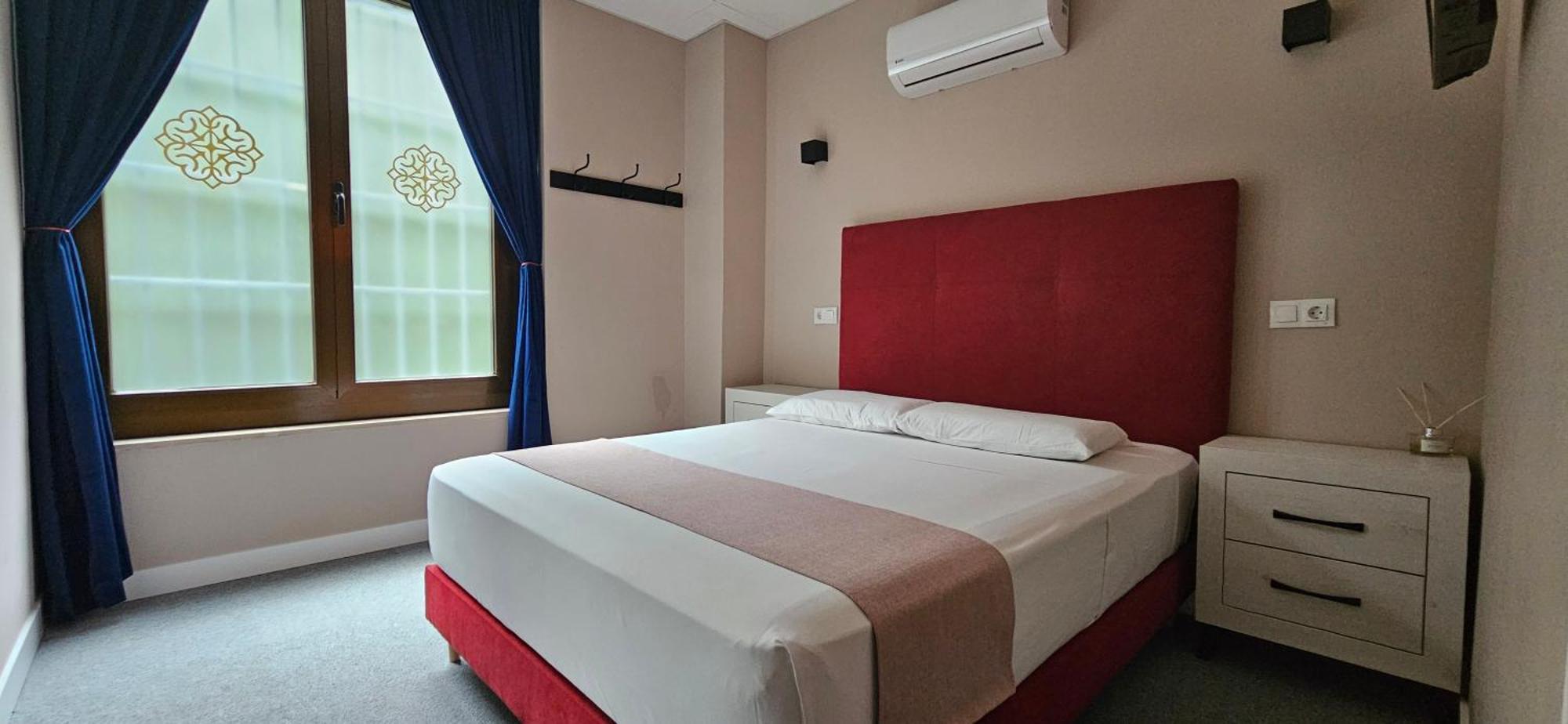 Luxury Love hotel *