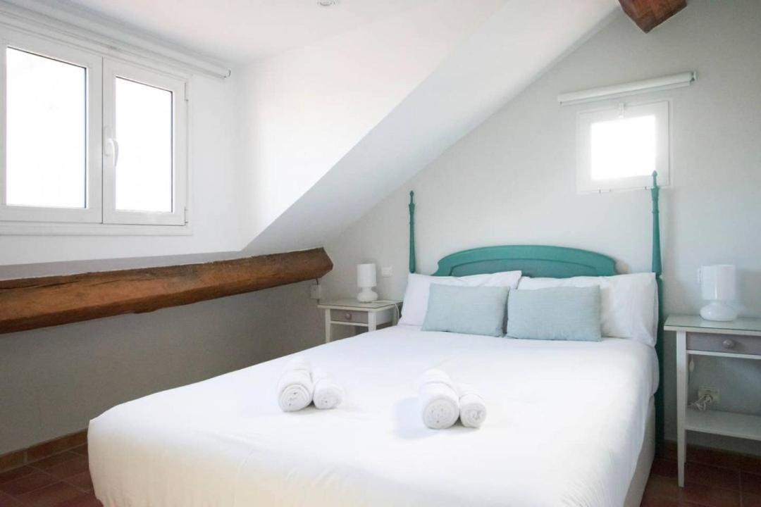 Cozy One-bedroom Penthhouse La Latina Appartement Madrid