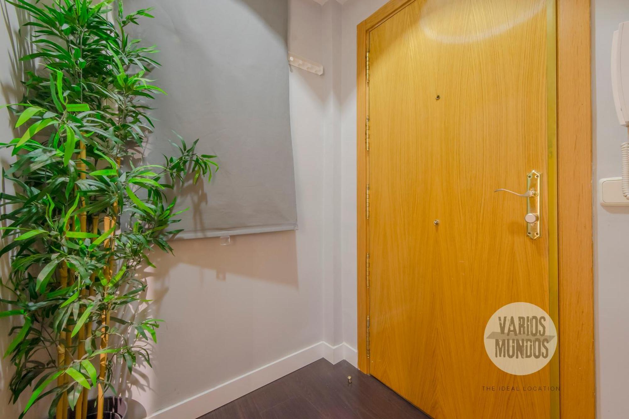 Sutil Elegancia 3, En Plaza De Chueca Apartamento