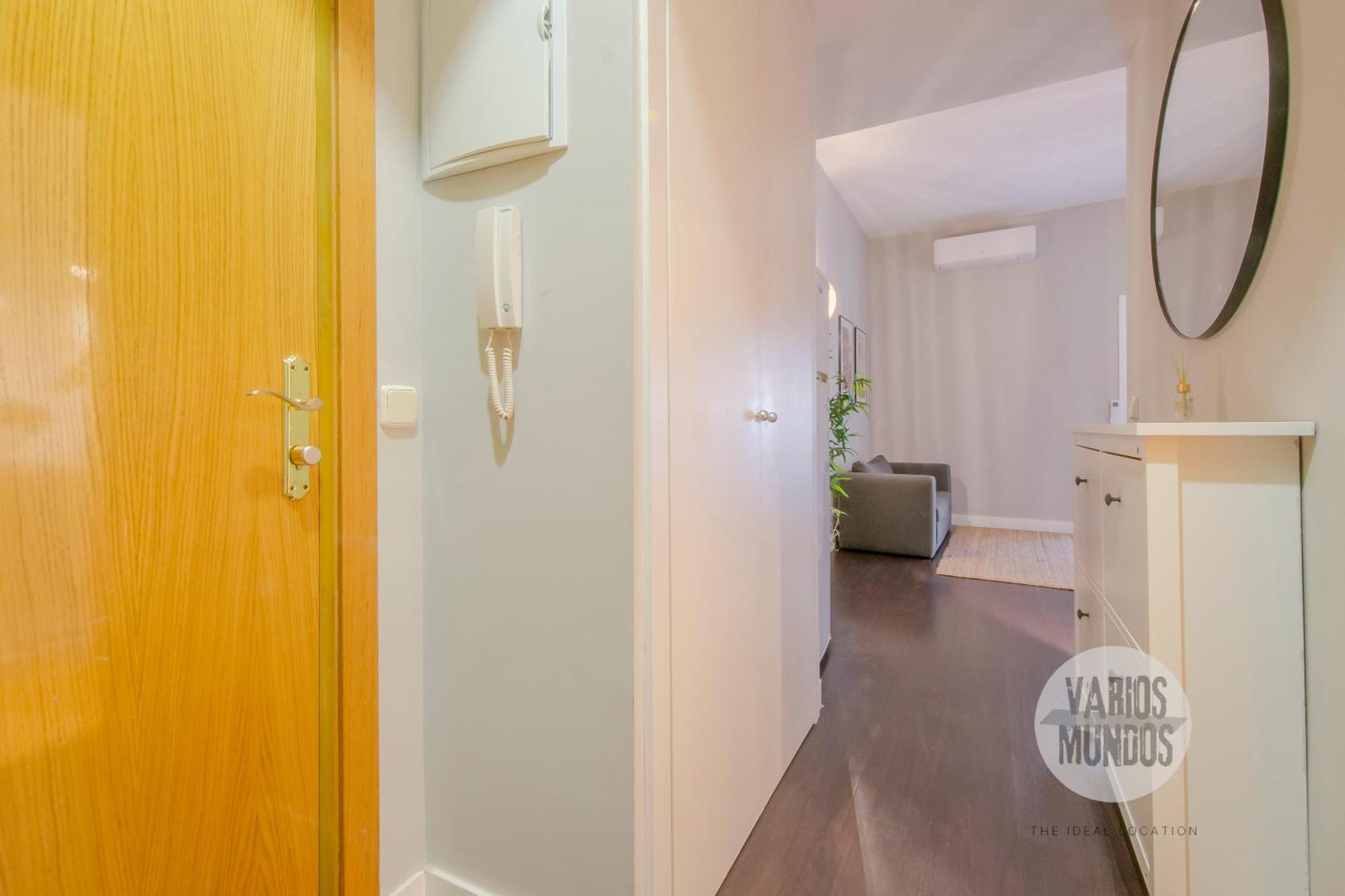 Apartamento Sutil Elegancia 3, En Plaza De Chueca