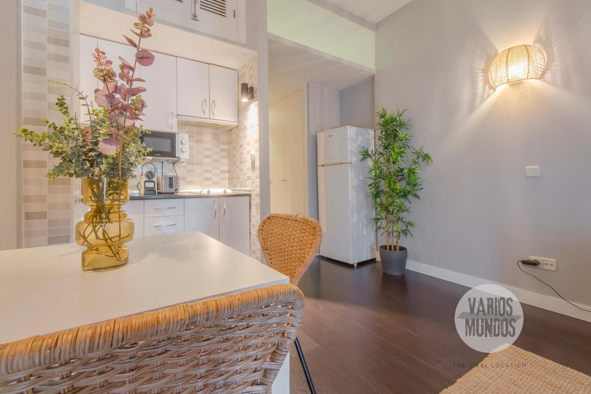 Sutil Elegancia 3, En Plaza De Chueca Apartment