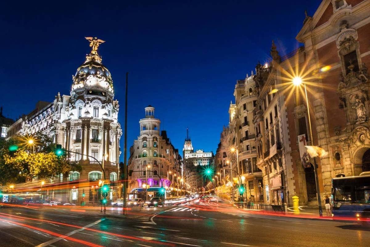Hostel Space Capsule Madrid