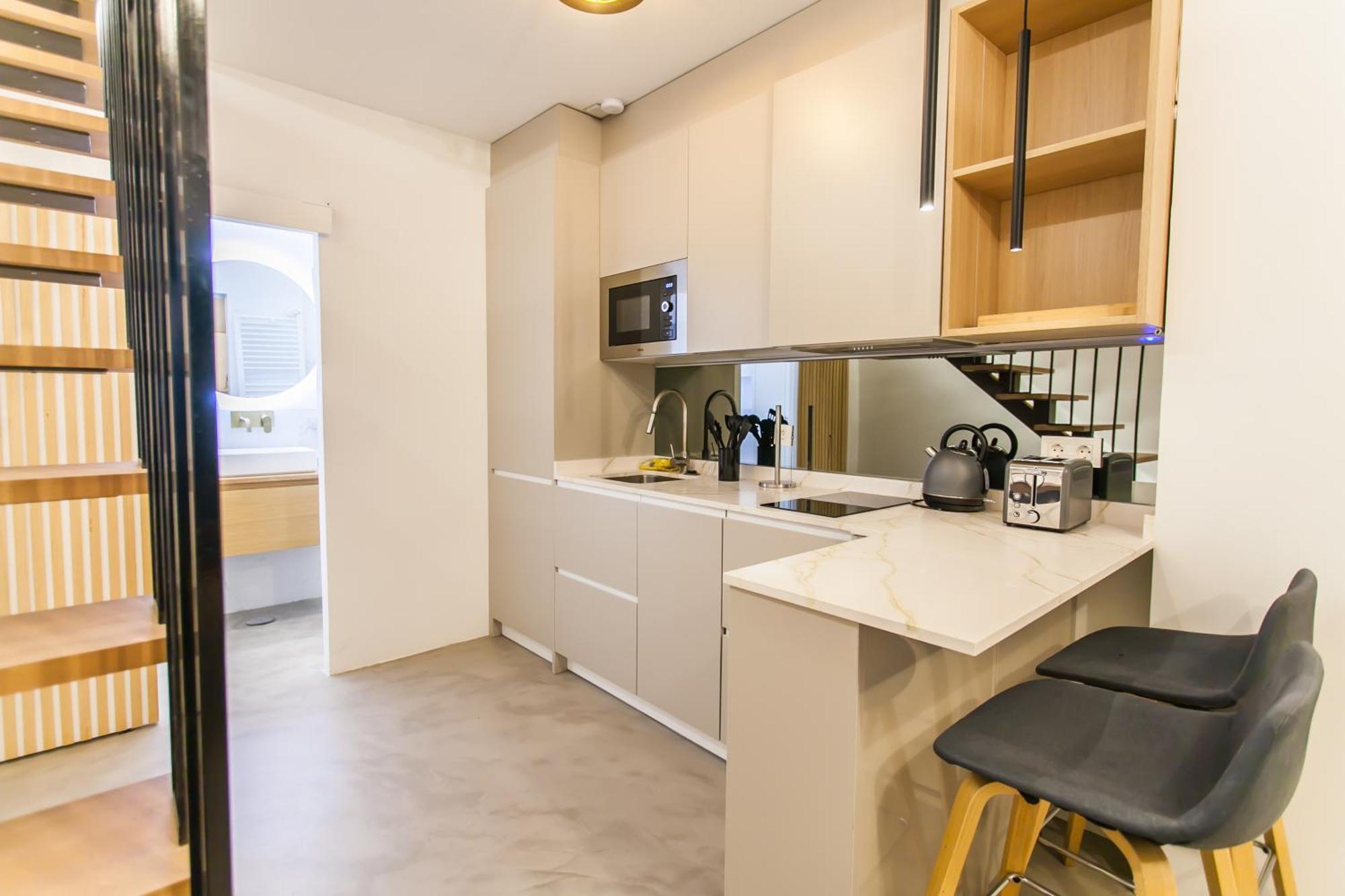 Apartment Guernica Luxury Duplex - Location, Light, And Art *