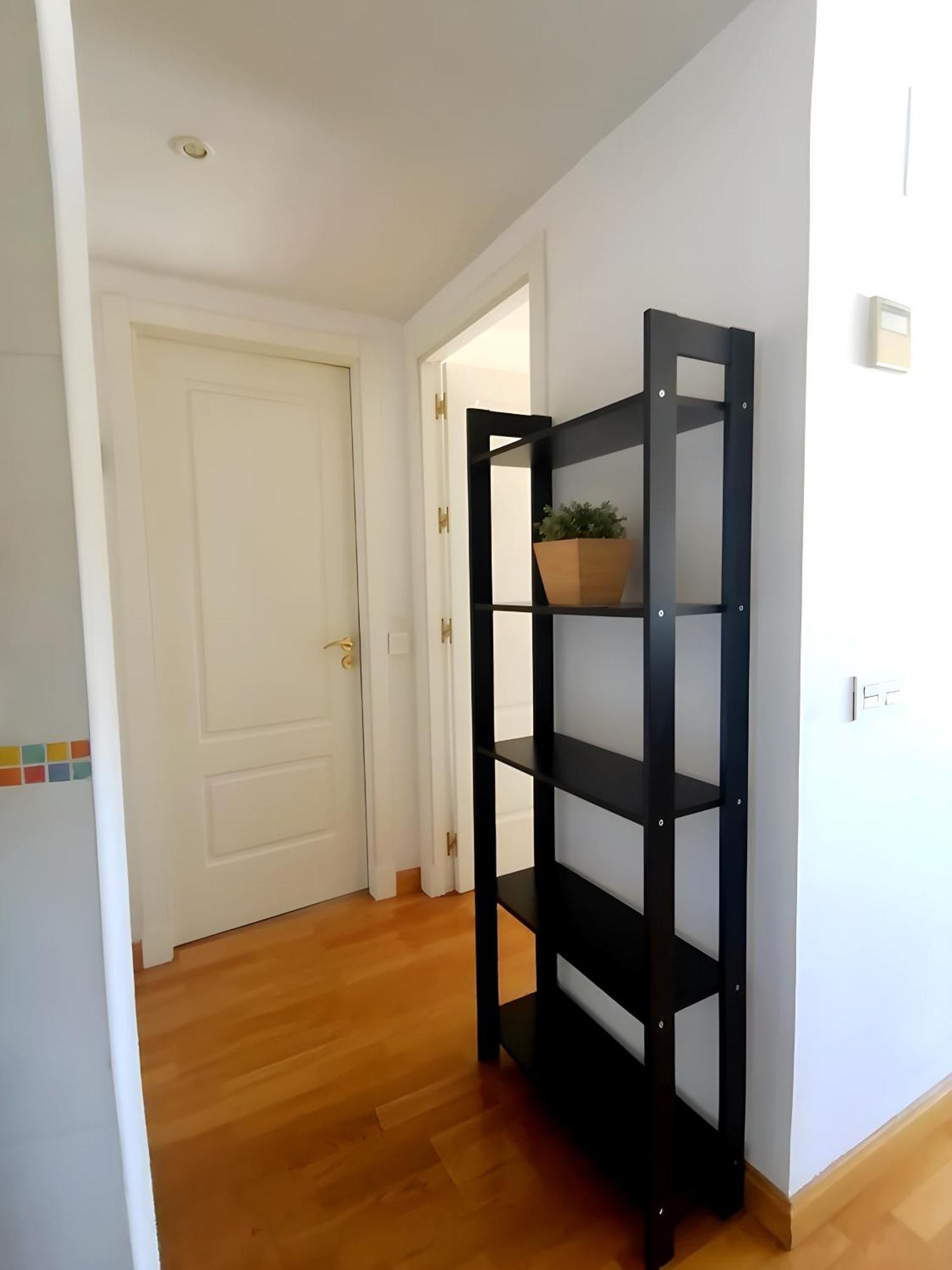 Apartamento Calido Con Piscina Y Garaje Madrid