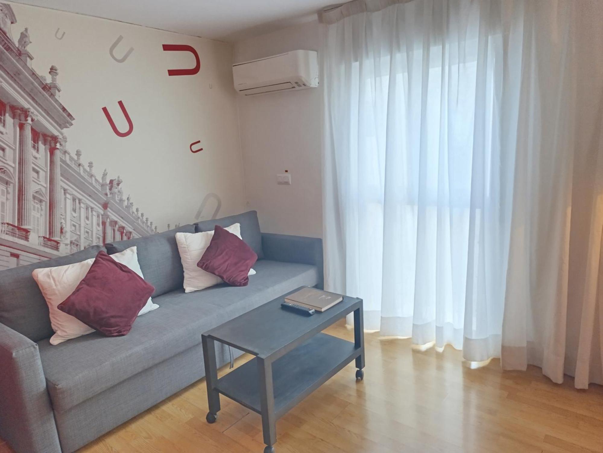 En Huertas Apartment