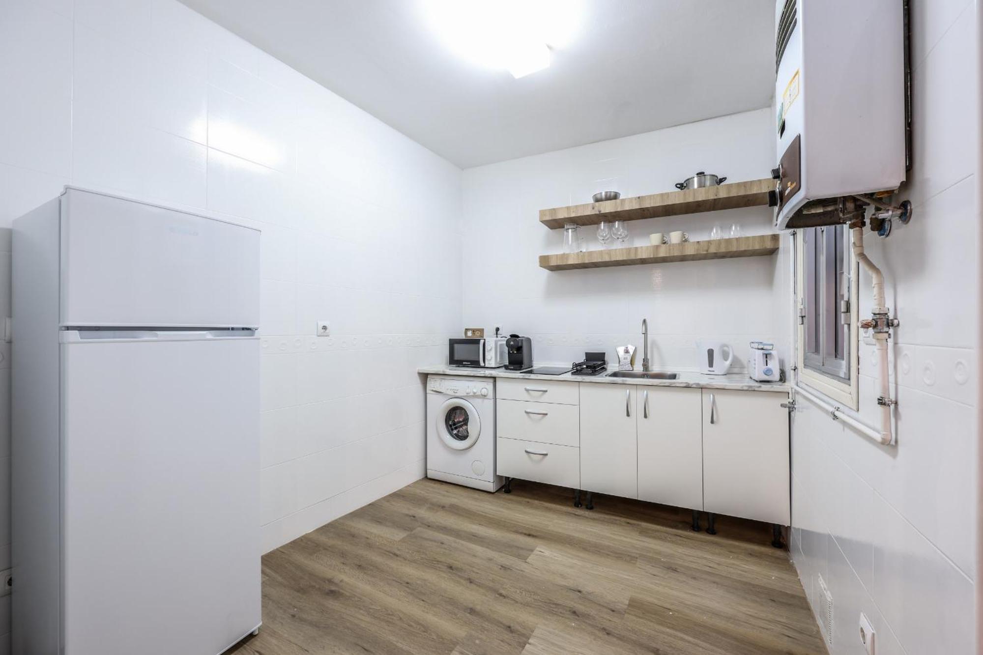 De Diseno Gran Via -no Ascensor- Appartement *