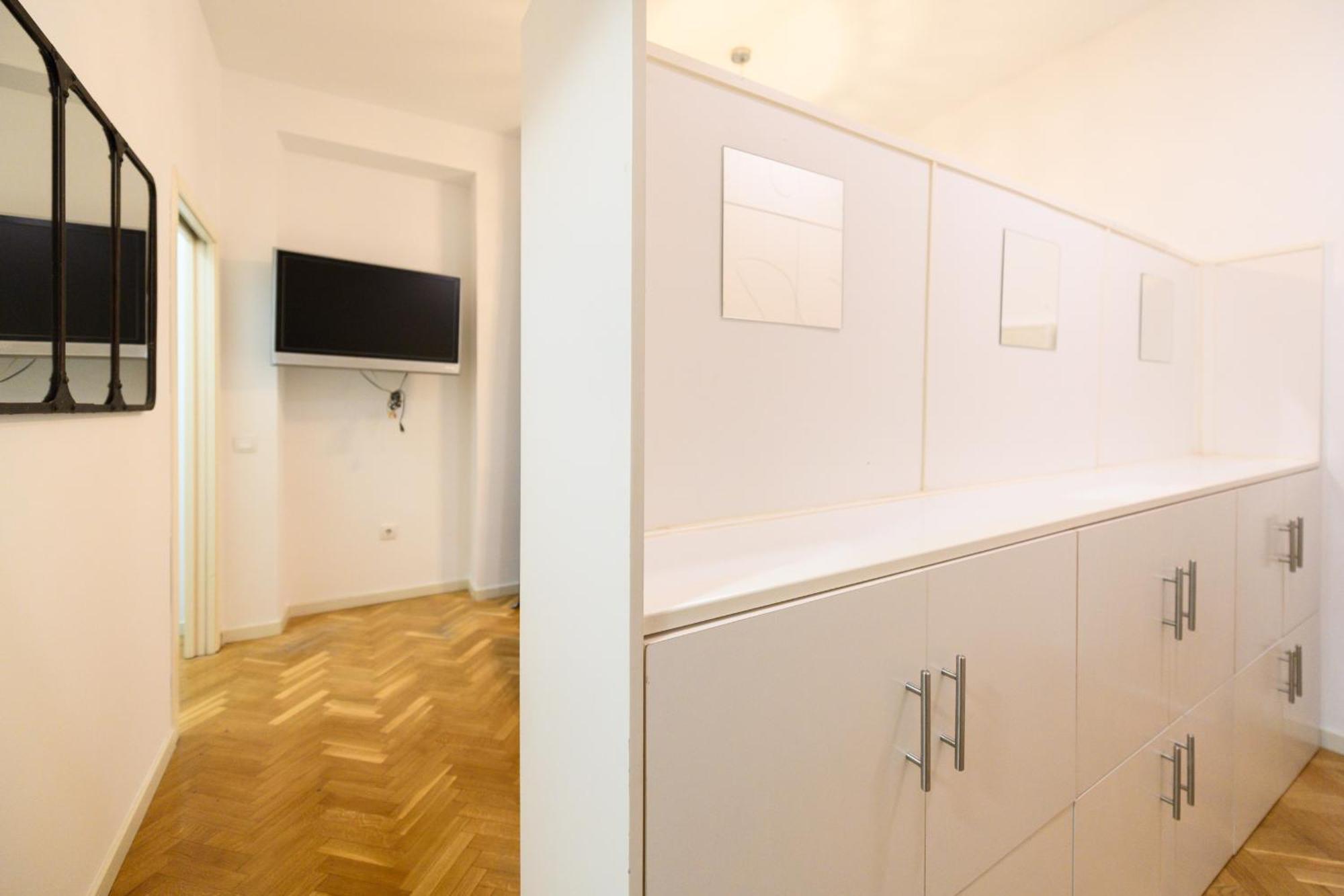 Apartamento For Elegante Vivienda De 3 En El Centro De Temporal Psm9