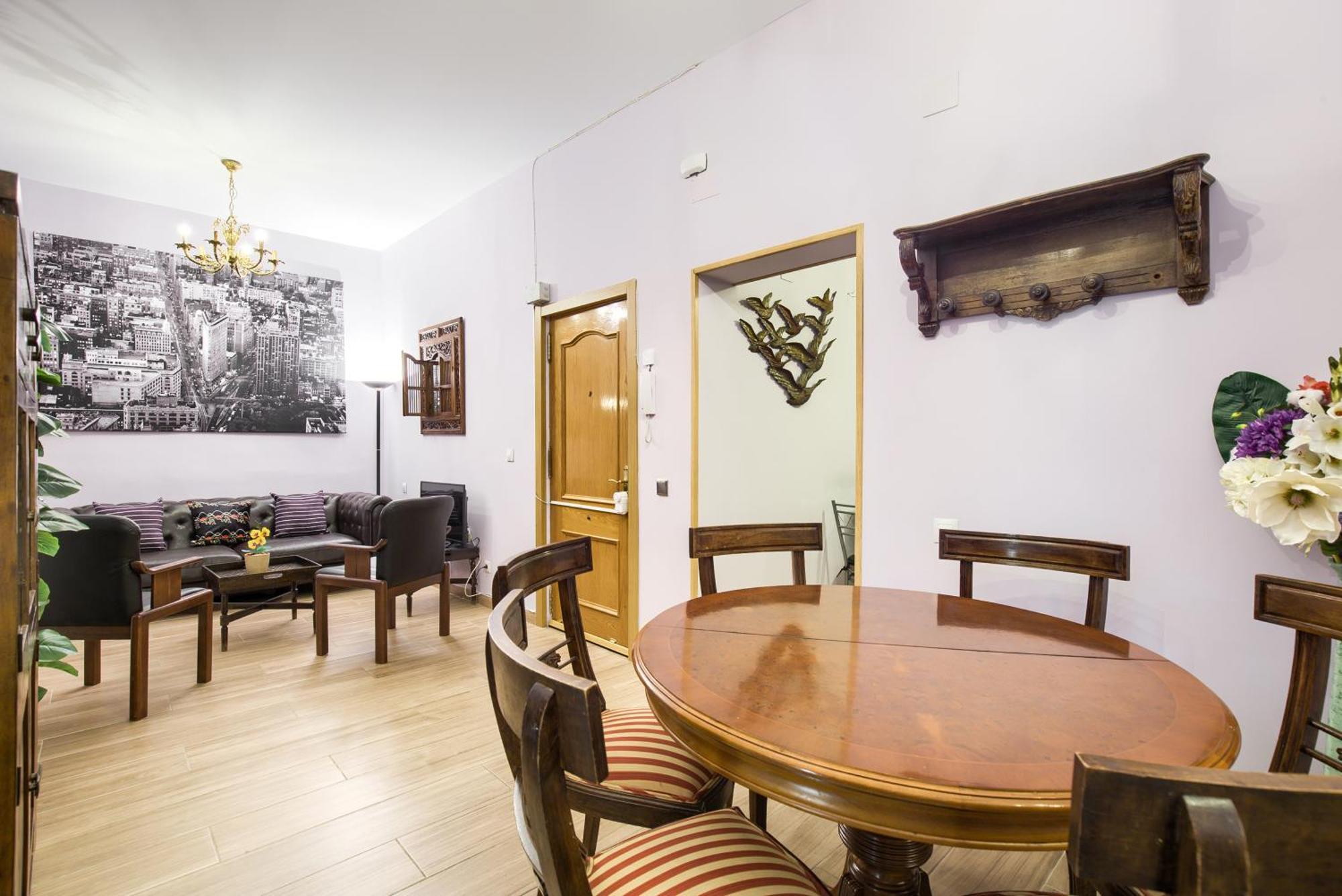 Charming Plaza Tirso De Molina Apartamento *