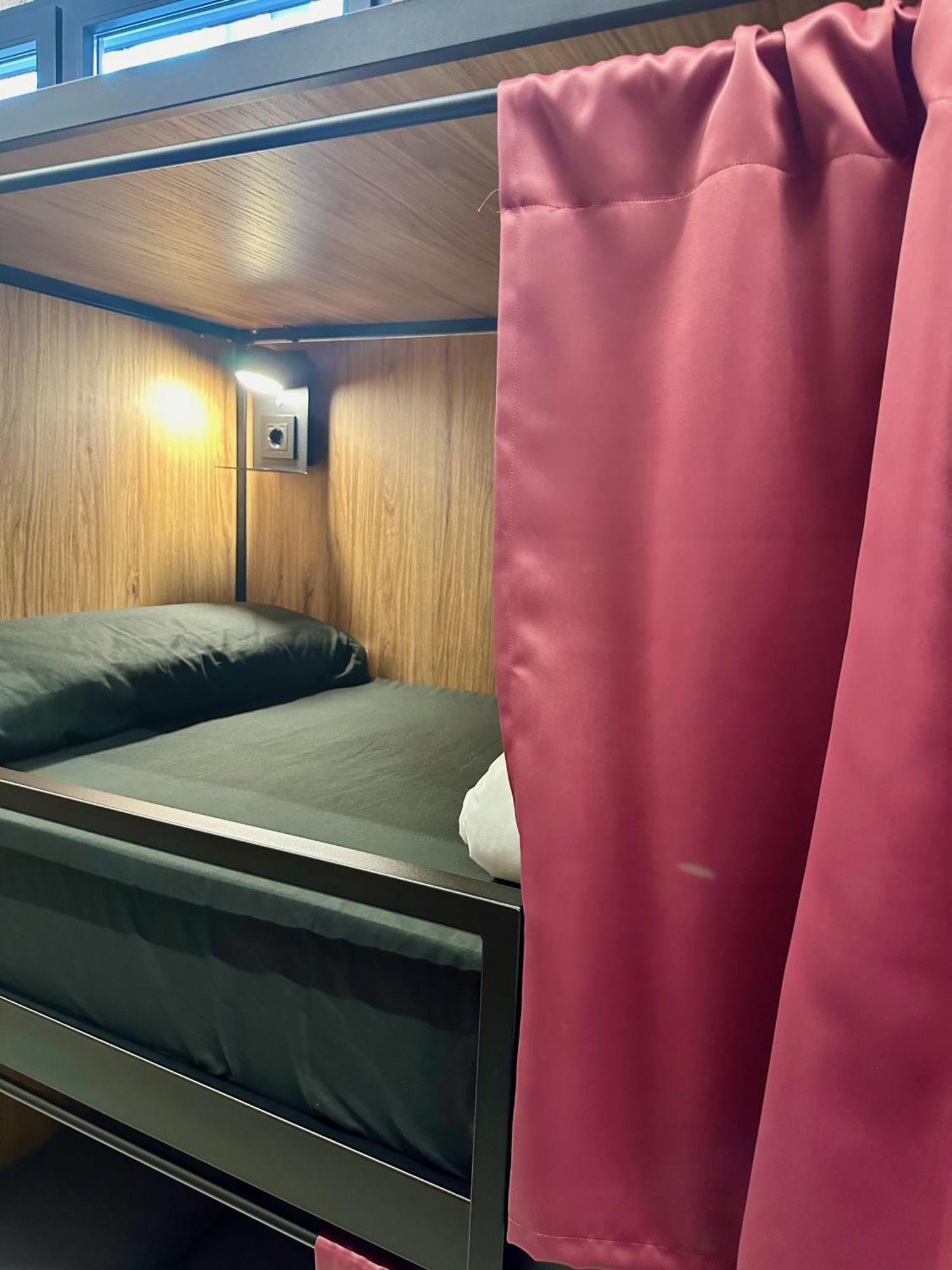 Velvet Pacifico Hostel