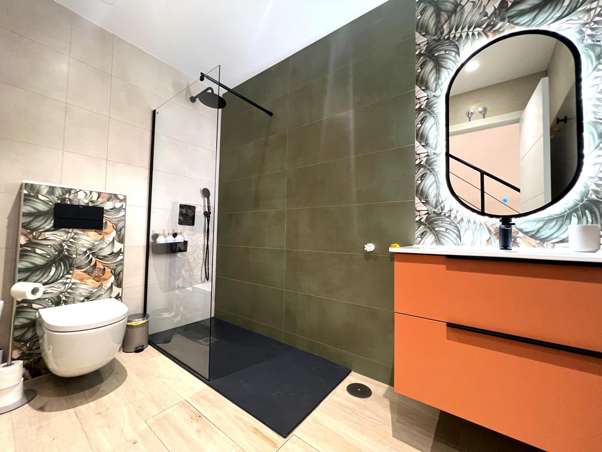 Duplex Moderno Y Acogedor Junto A Atocha *