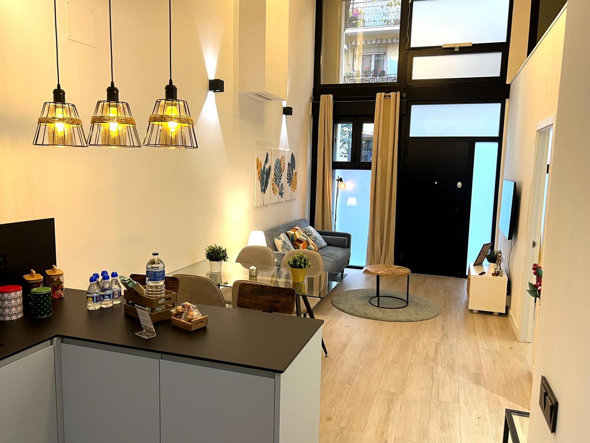 Duplex Moderno Y Acogedor Junto A Atocha Apartment Madrid