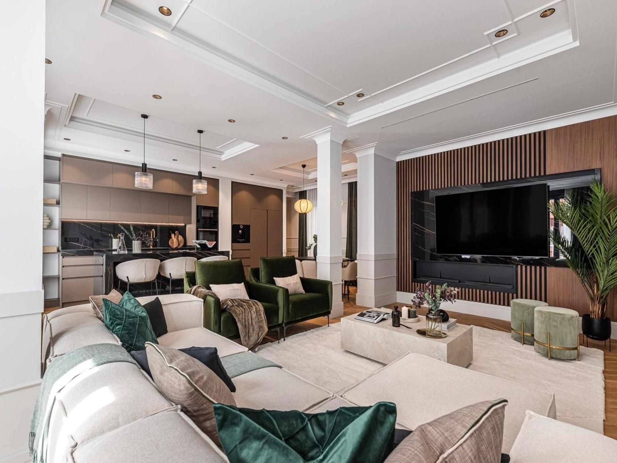 Royal Crest Deluxe Holiday home Madrid