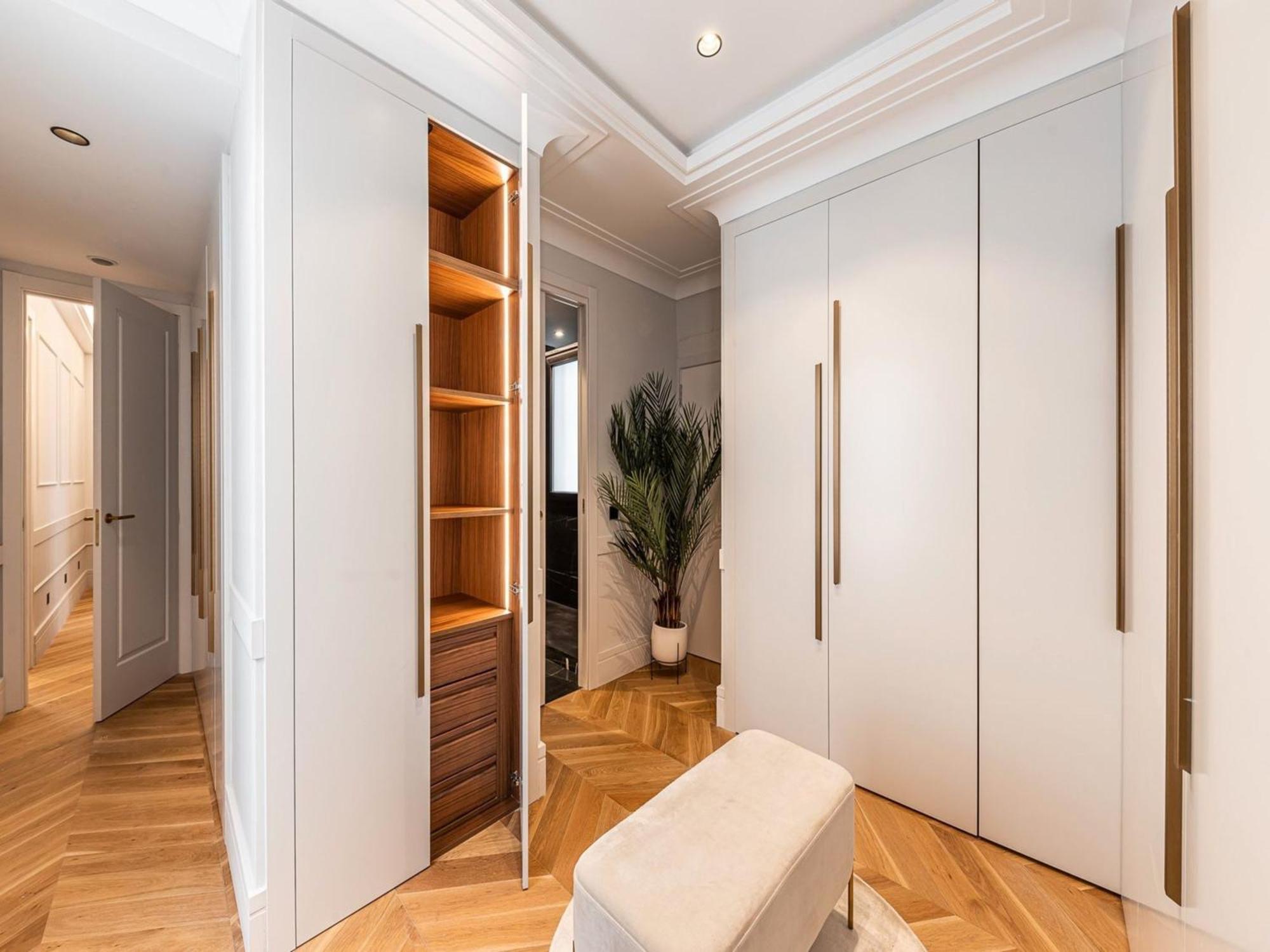 Royal Crest Deluxe Holiday home Madrid