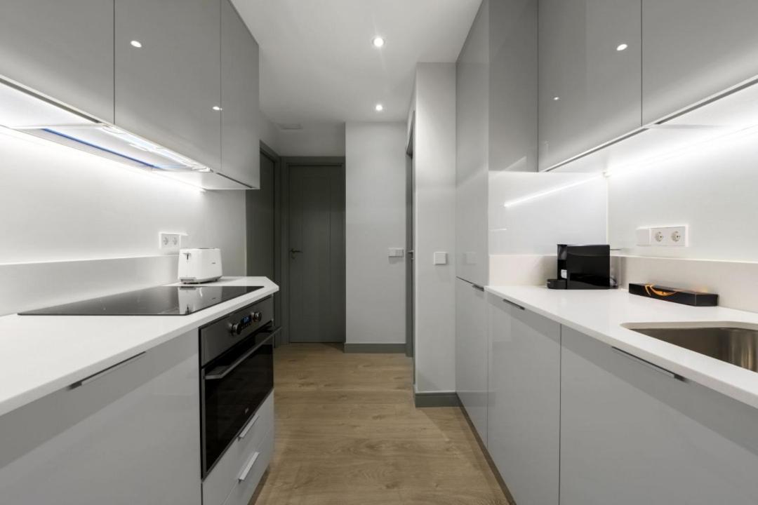 Apartamento 3 Bedrooms 2 Bathrooms Furnished - Salamanca - Elegant - Mintystay *