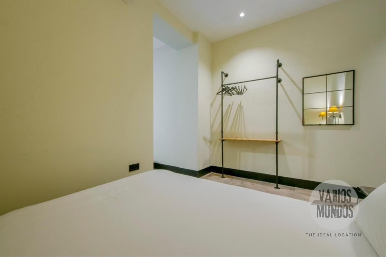 Elegancia En Justicia 3, Hernan Cortes 12 E2 Apartamento Madri