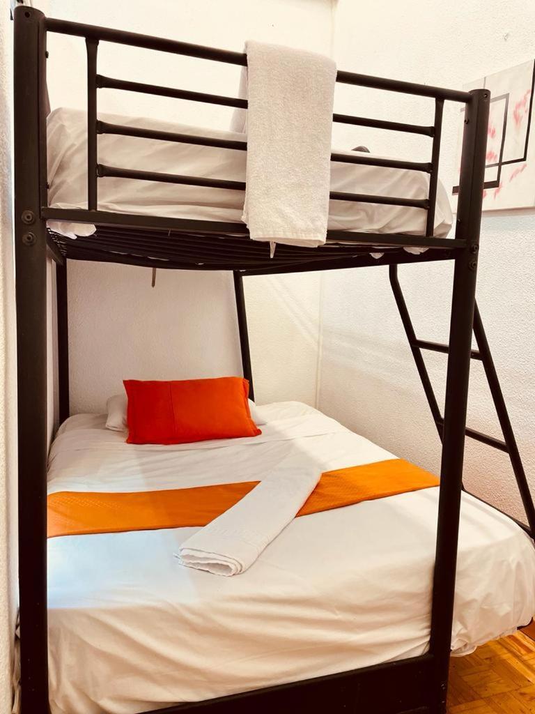 Punta Me Aparments In The Best Location Of Downtown Madrid