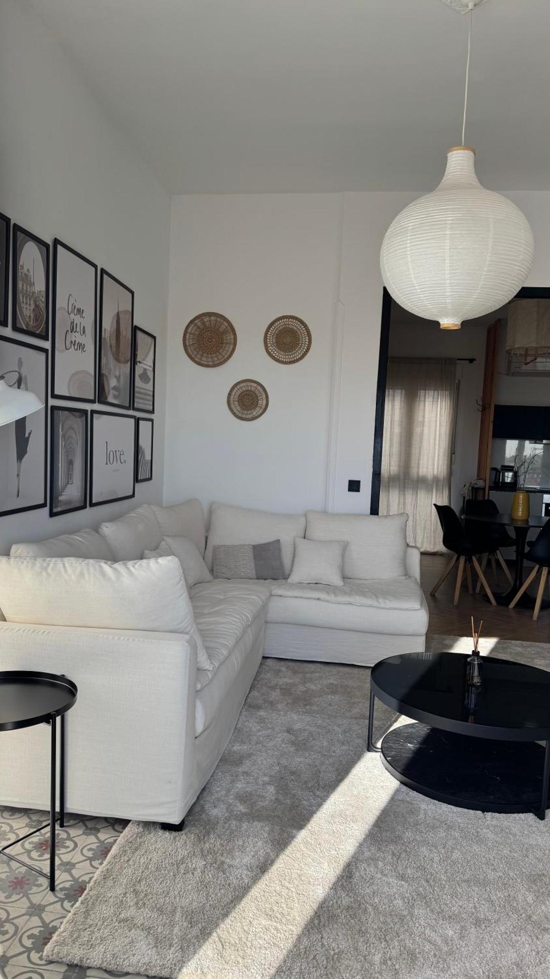Casas Blue Ocean Gran Via Apartment Madrid