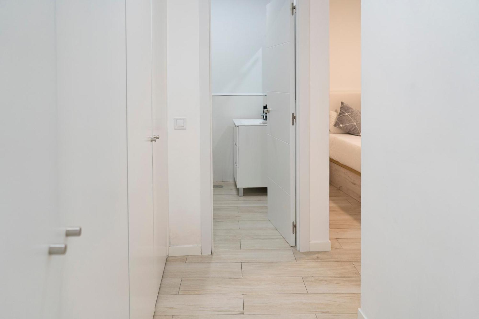 Oshun Plaza Castilla Apartamento *