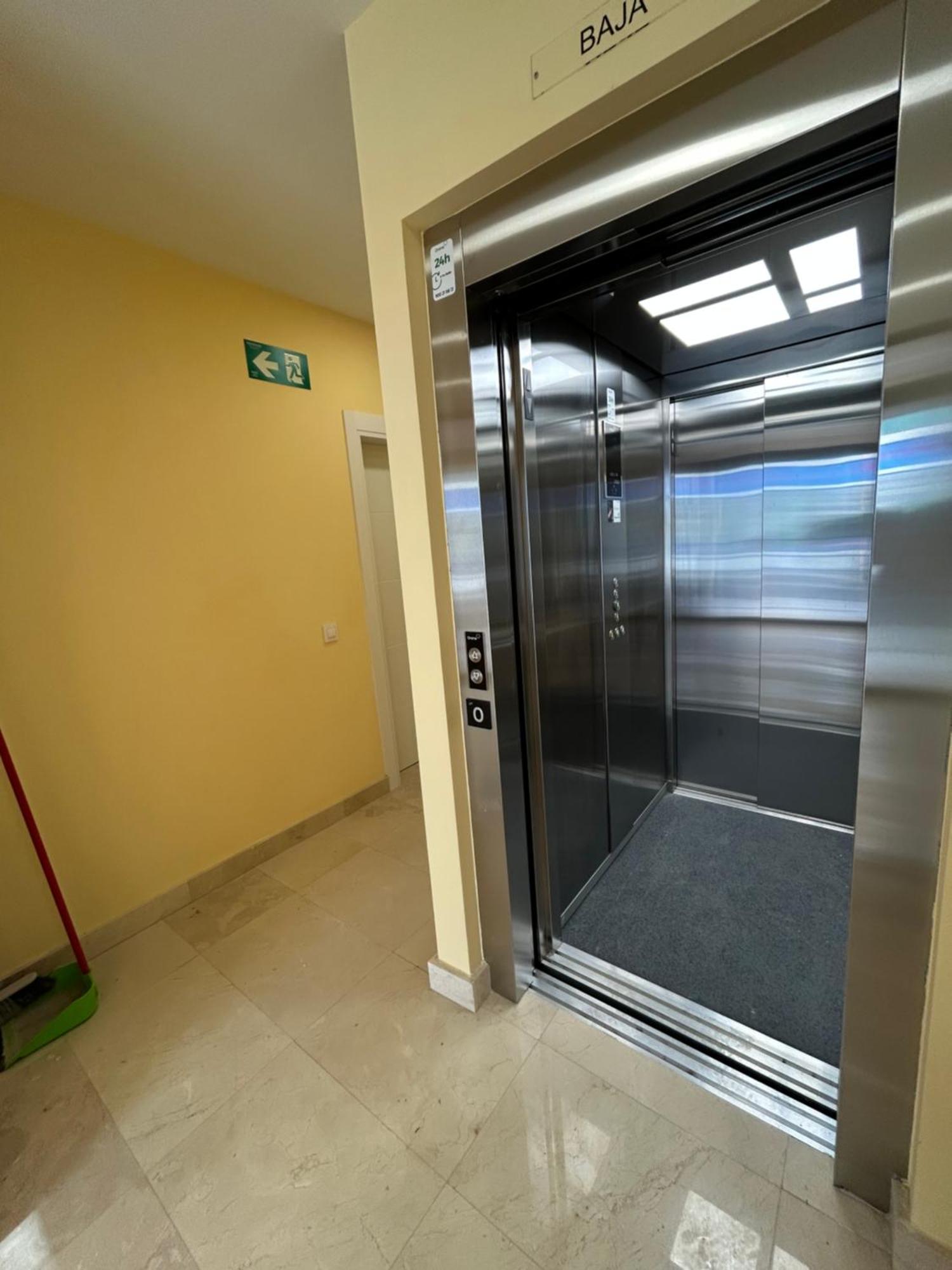 Turisticos Aeropuerto Barajas Apartment