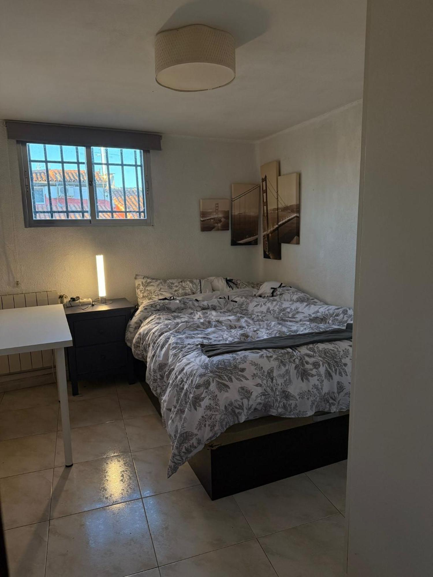 Mayor, Piso En El Centro De Apartamento