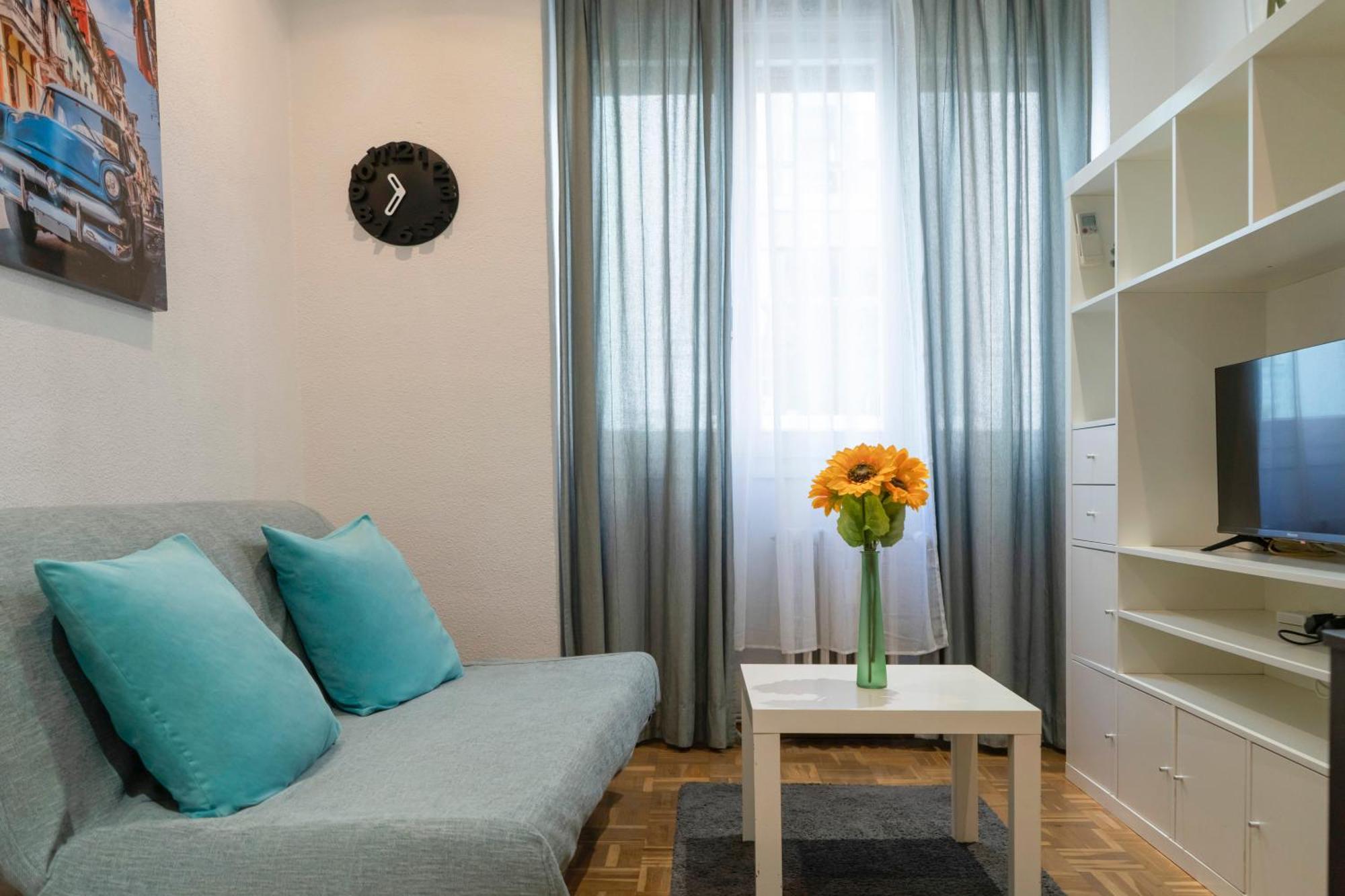 Gran Via Apartment Madrid