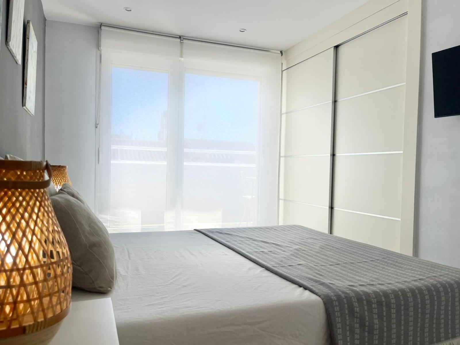 Piso Atico Con Terraza Y Jacuzzi Con Vistas A Sol En Centro Apartment Madrid