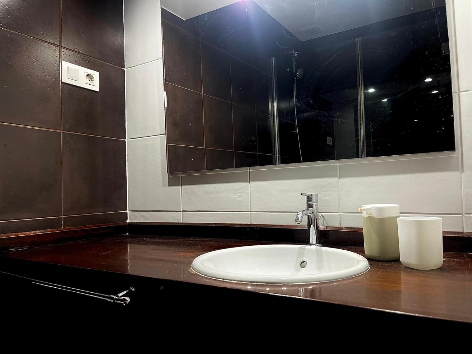 Piso Atico Con Terraza Y Jacuzzi Con Vistas A Sol En Centro Madrid