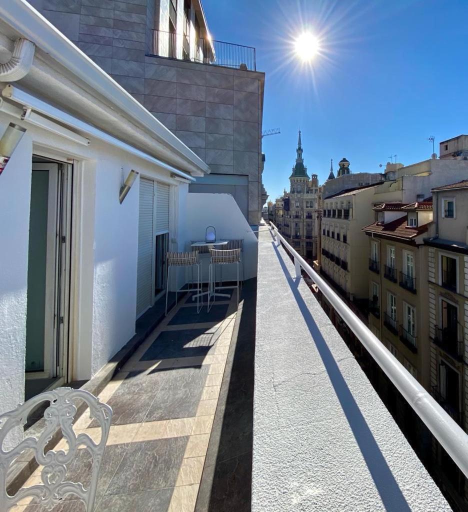 Apartment Piso Atico Con Terraza Y Jacuzzi Con Vistas A Sol En Centro *