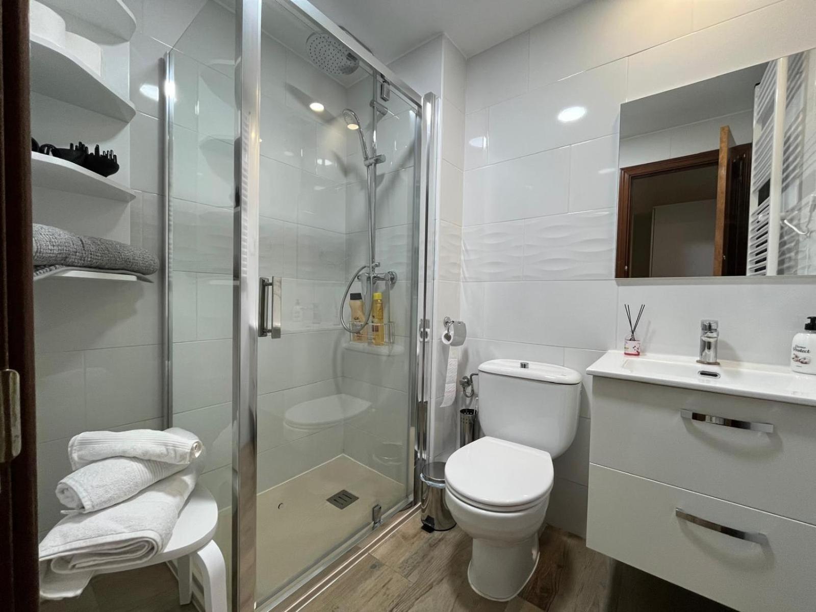 Appartement Mercurio- Barajas 1b *