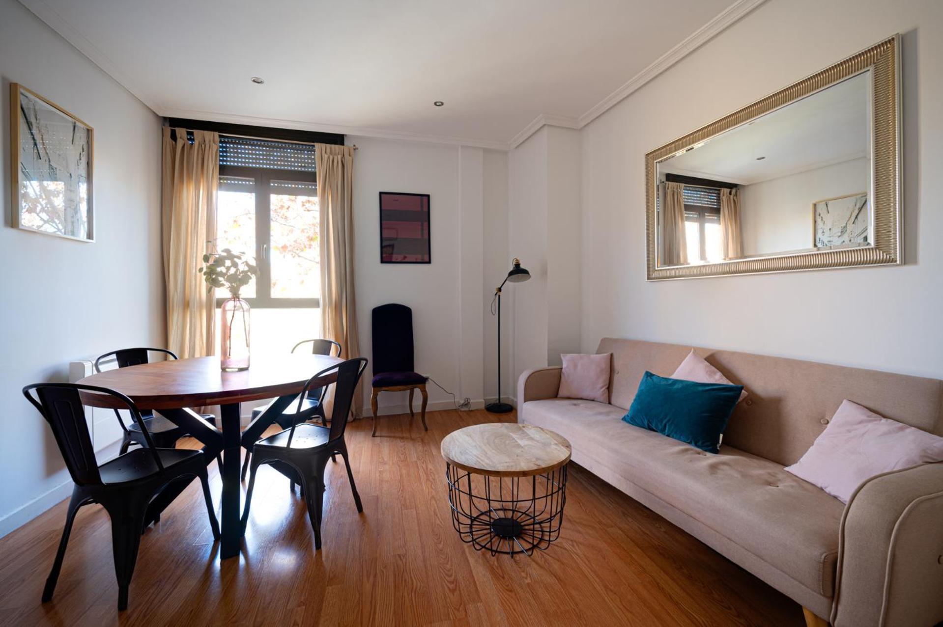 Glorieta Puerta De Toledo Appartement *