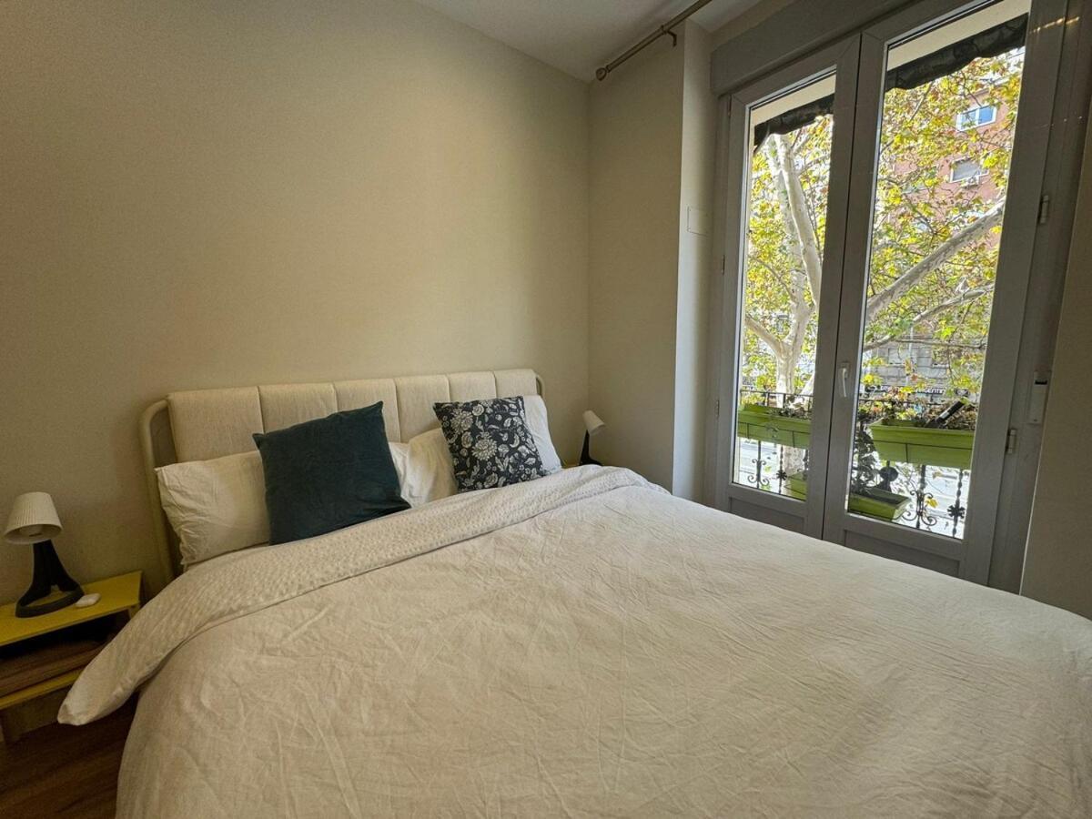Aura Salamanca 2 Bedroom Flat With Balcony Madrid
