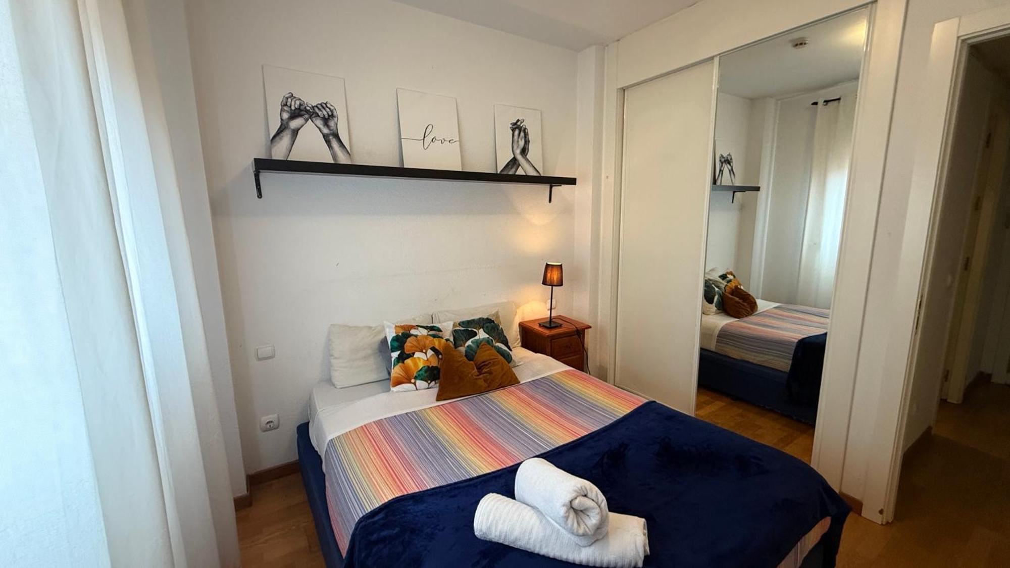 Ole Ifema, Aeropuerto Apartamento