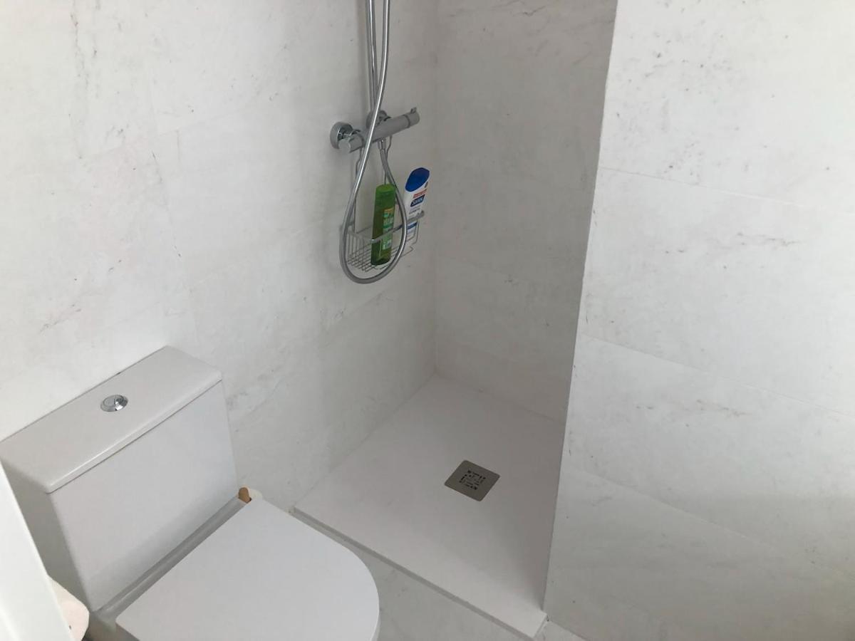 Appartement Paseo De Pontones, Piramides, Puerta De Toledo Madrid