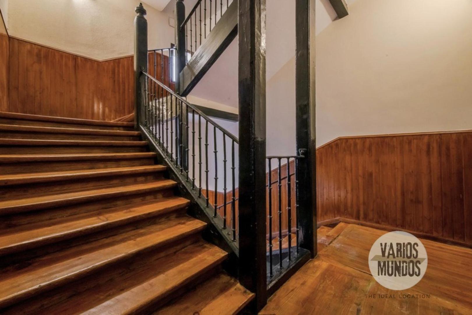Apartment Fashion Design Loft En Calle Carretas-sol 4pax *