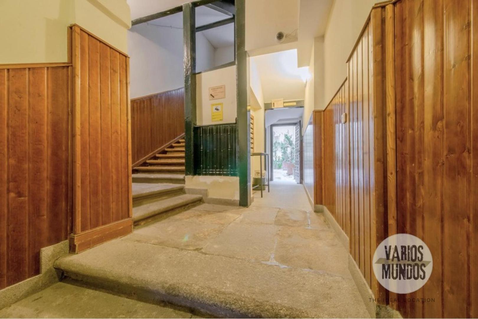 Apartment Fashion Design Loft En Calle Carretas-sol 4pax