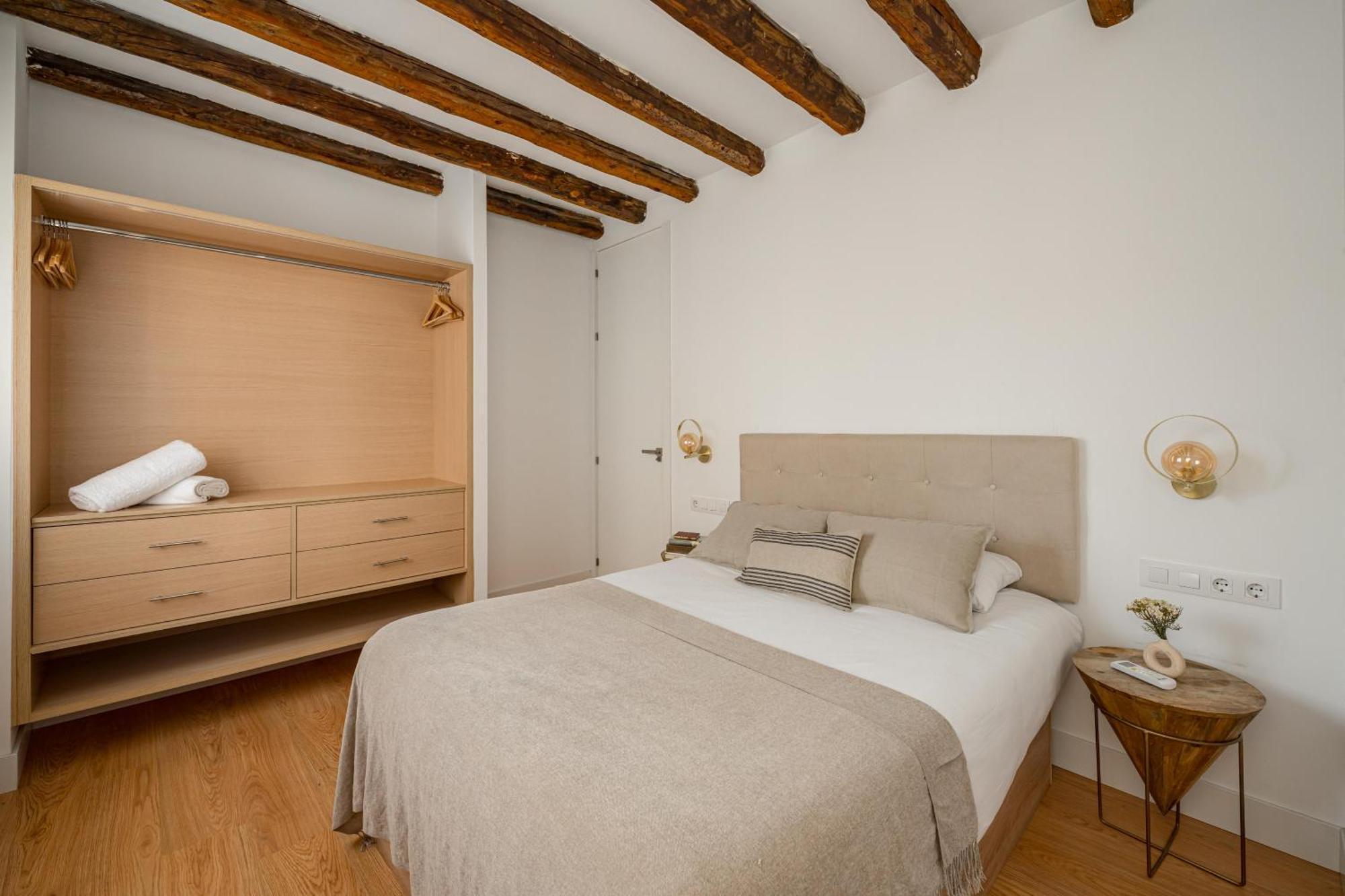 Apartamento Chueca Ii Calle Barco 2br 2bh Madri