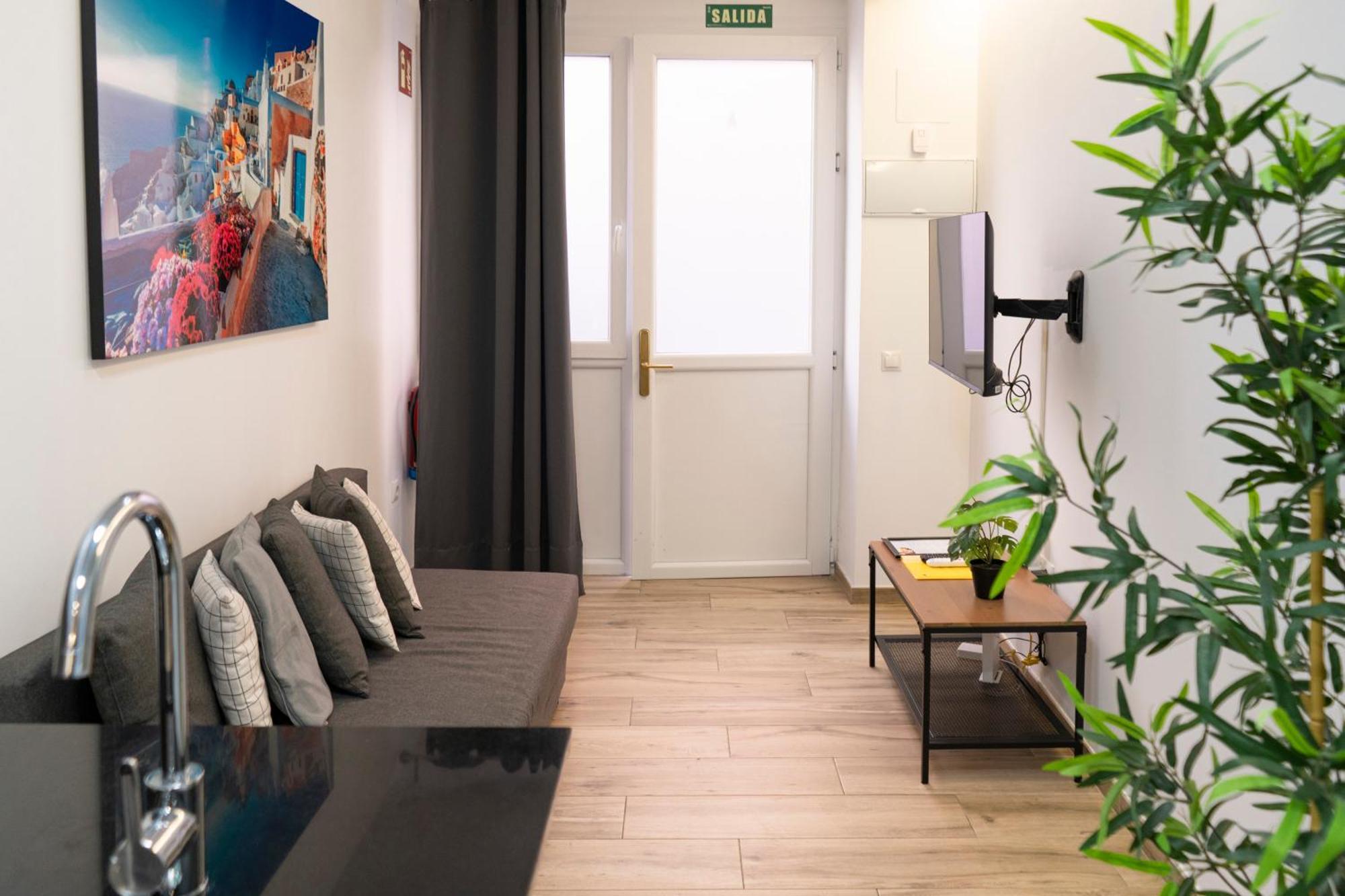 Oshun Plaza Castilla Apartamento *