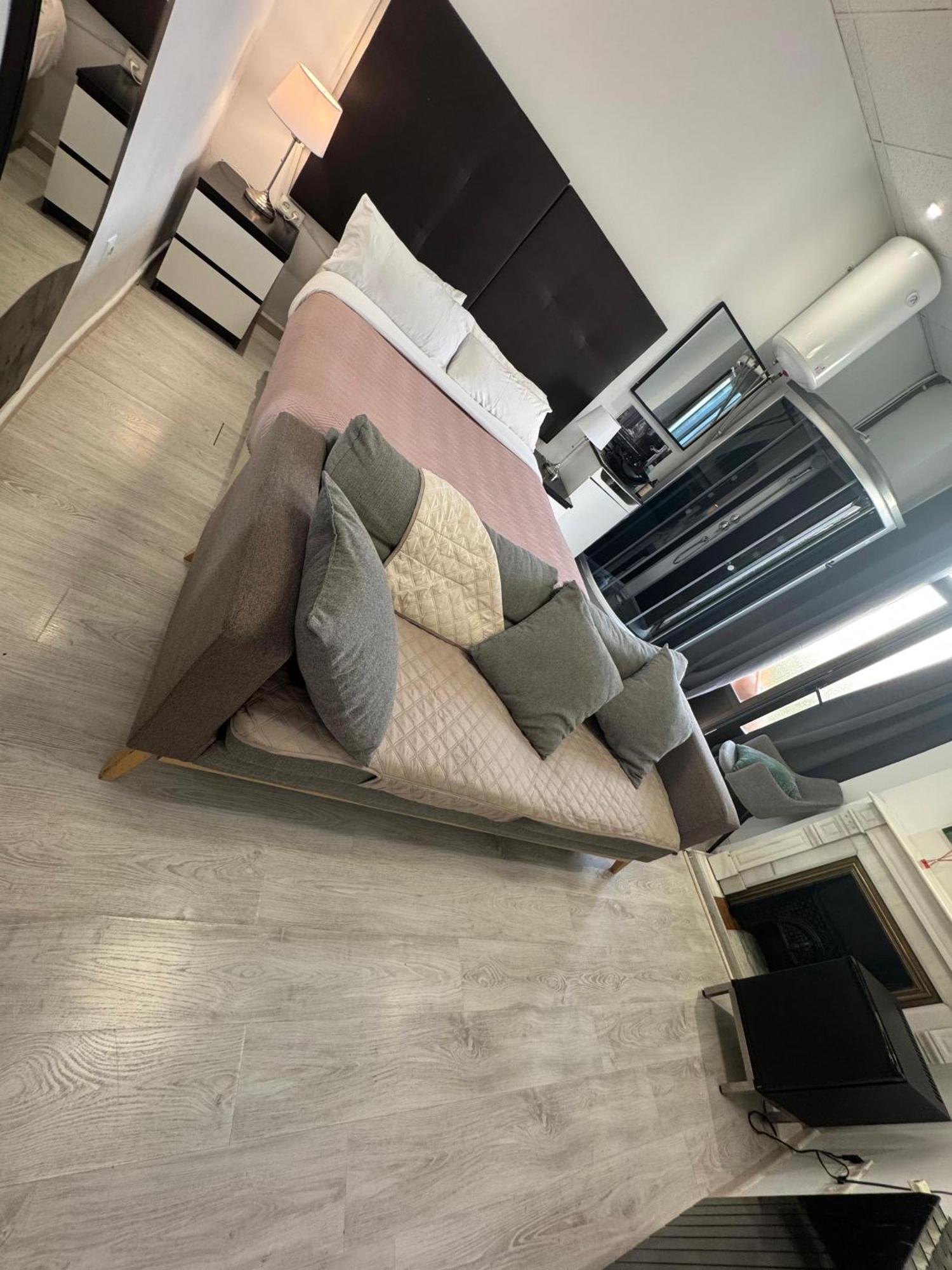 Opera Lux Gasthof *