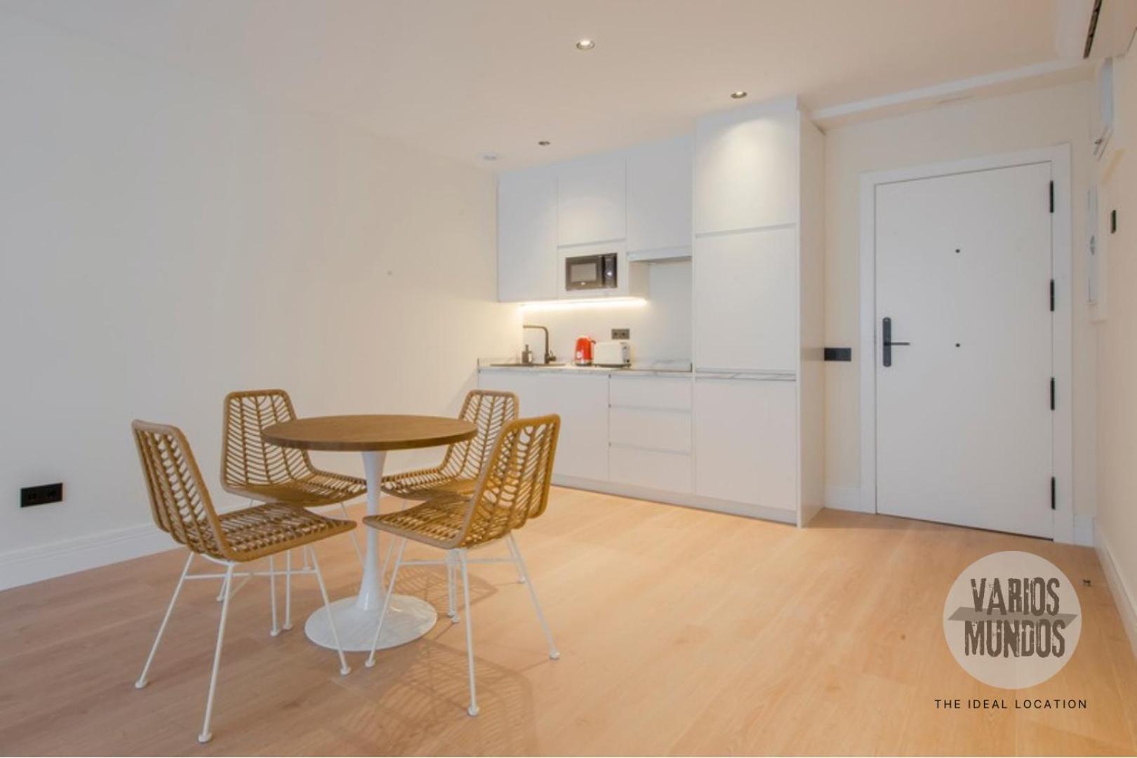 Malasana Elegante 4, Ven A San Bernardo 20 E3 Apartamento