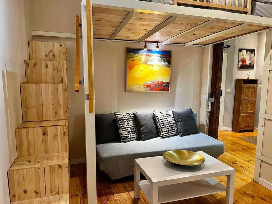 Estudio Coqueto En Malasana Madrid