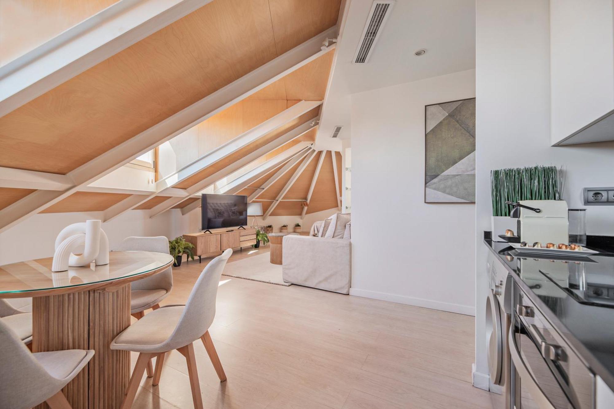 Luxury In Barrio Palacio Appartamento Madrid