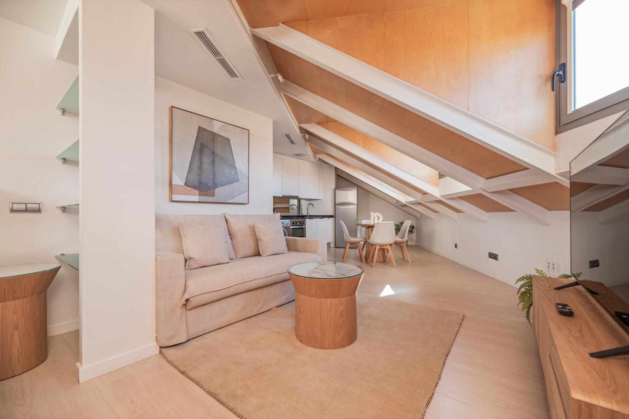 Luxury In Barrio Palacio Madrid