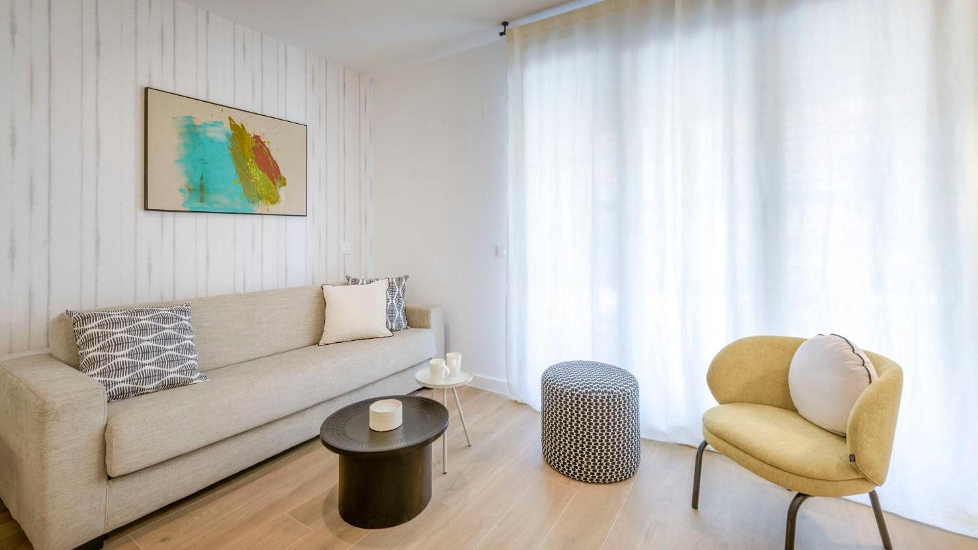 Alejandro Dumas Exclusive Living