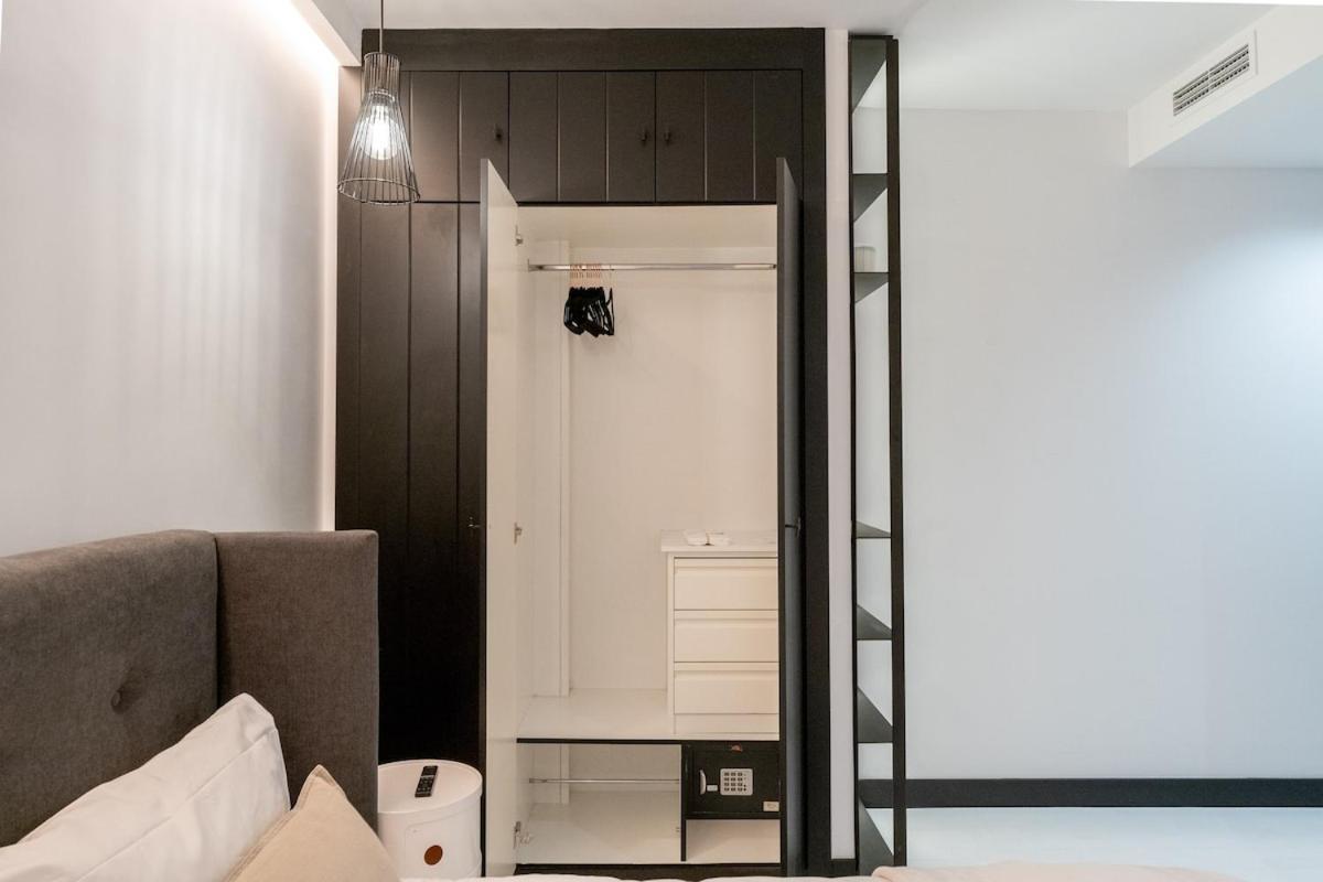 Retiro At Your Doorstep Enjoy The Heart Of Madrid