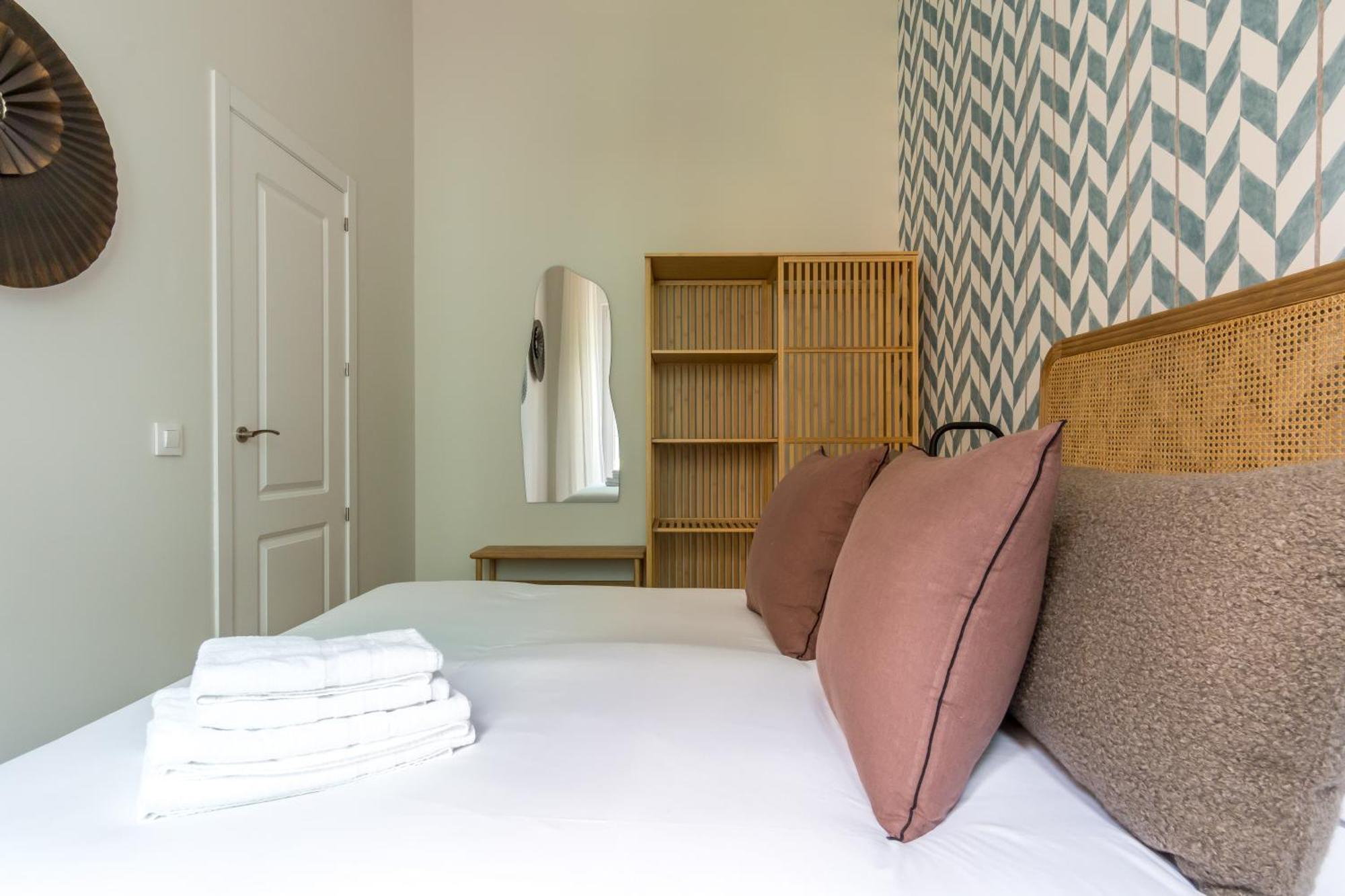 Bright Stylish - 2bedrooms 1bathroom - Sol *