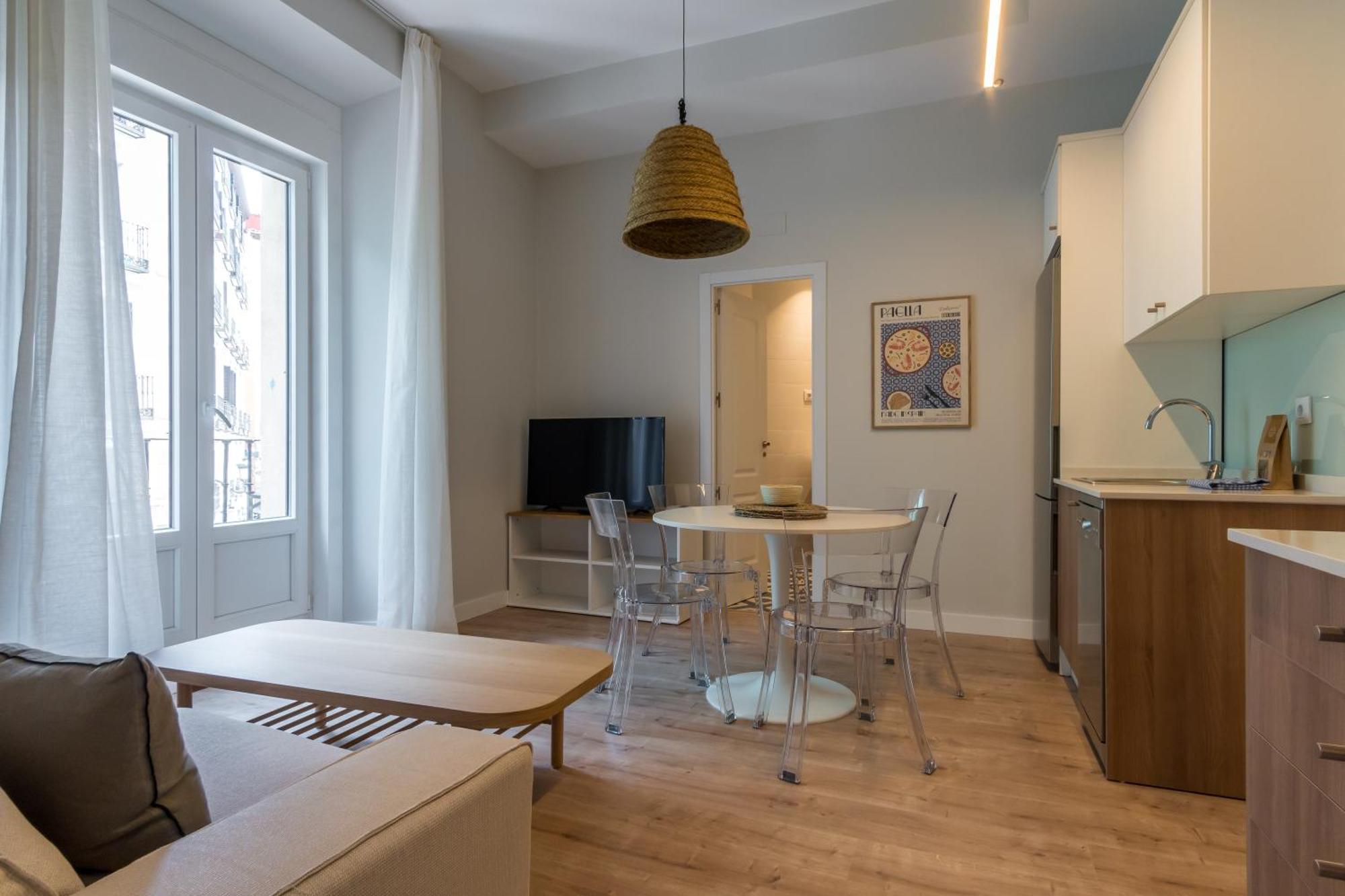 Bright Stylish - 2bedrooms 1bathroom - Sol Madrid