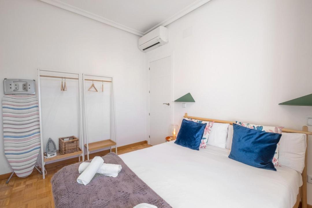 4 Bedrooms 2 Bathrooms Furnished - Salamanca - Bright - Mintystay * Madri