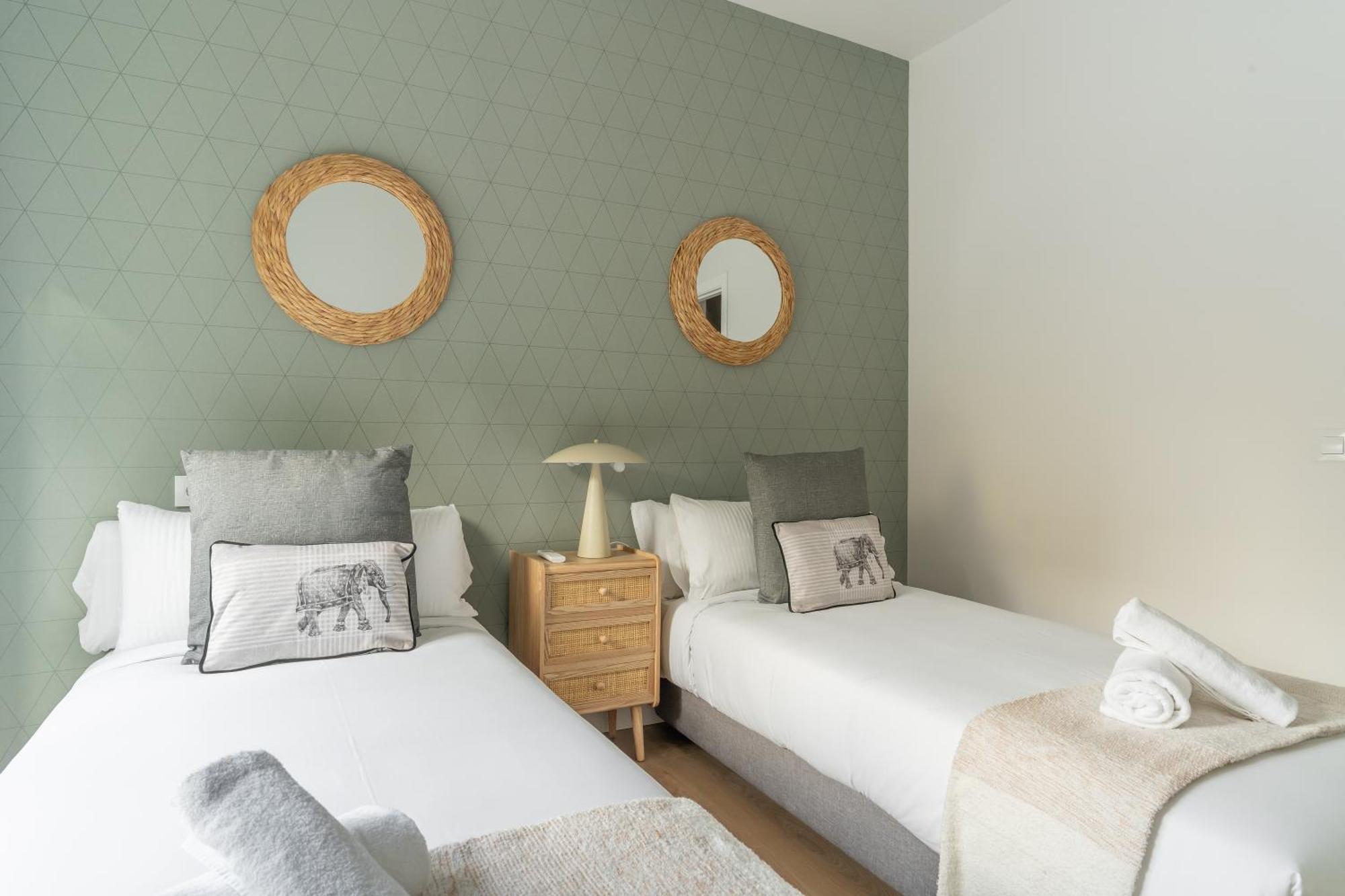 Stylish -4bedrooms 2bathrooms-salamanca Apartamento *