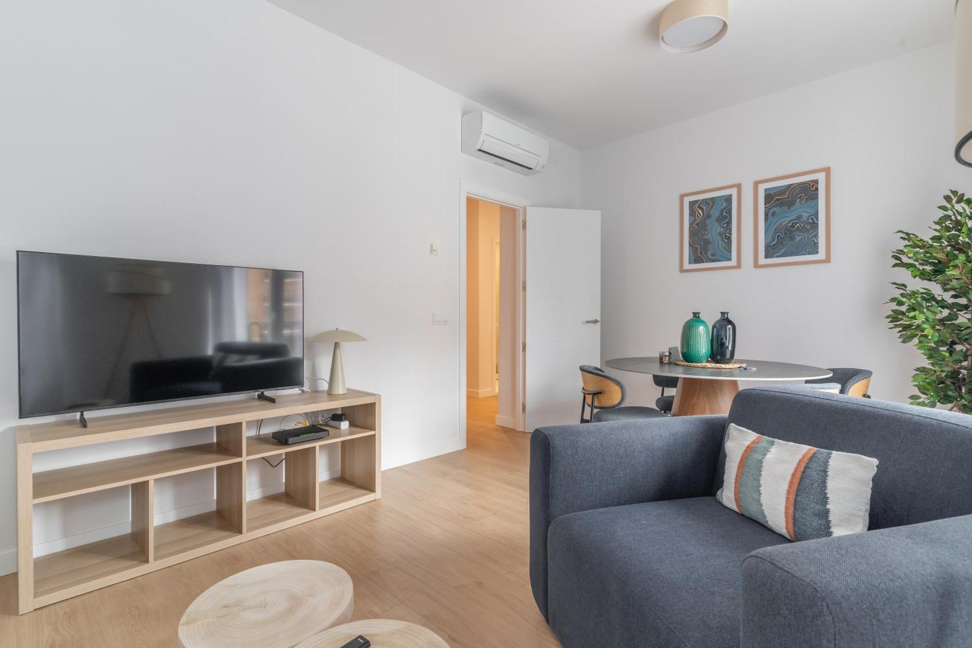 Appartamento Renovated Modern -4 Bedrooms 2baths-salamanca