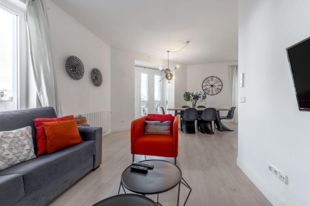 3 Bedrooms 2 Bathrooms Furnished - Salamanca - Modern And Bright - Mintystay Apartamento